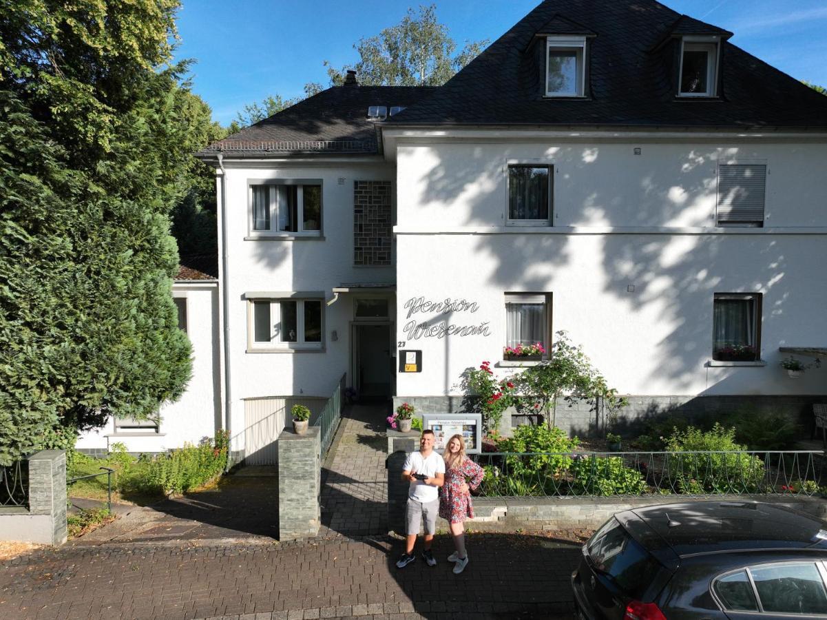 Hotel Pension Wiesenau Salzhausen エクステリア 写真