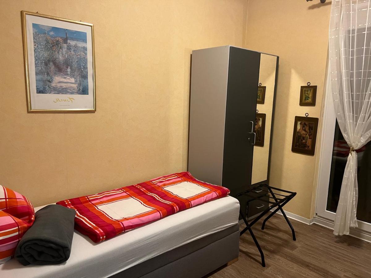 Hotel Pension Wiesenau Salzhausen エクステリア 写真
